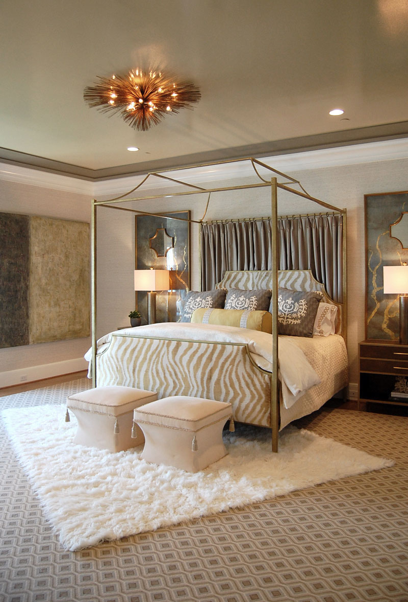 Bedroom with Canopy Bed