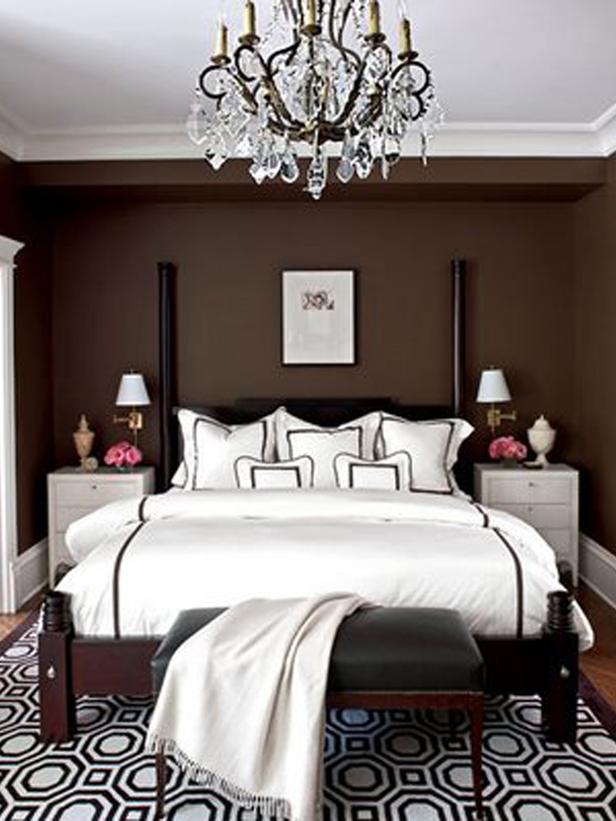 Bedrooms with Chocolate Brown Walls