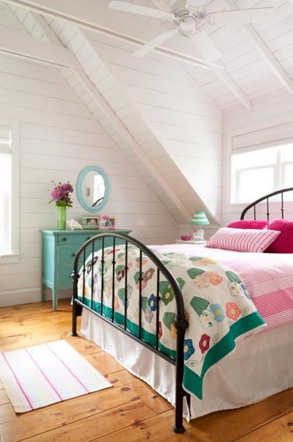 Creatice Small Cottage Bedroom Ideas with Simple Decor