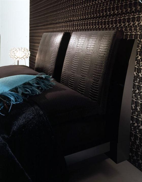Diamond Furniture Black Bedroom Set