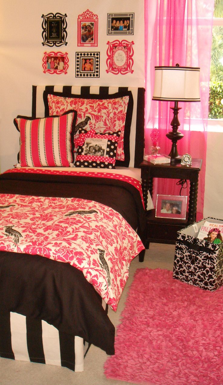 Pink and Black Bedroom Ideas