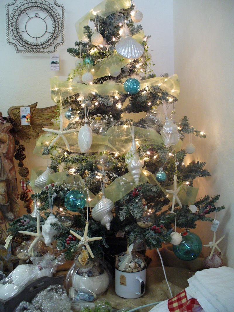 Beach Themed Christmas Tree Decorations Ideas