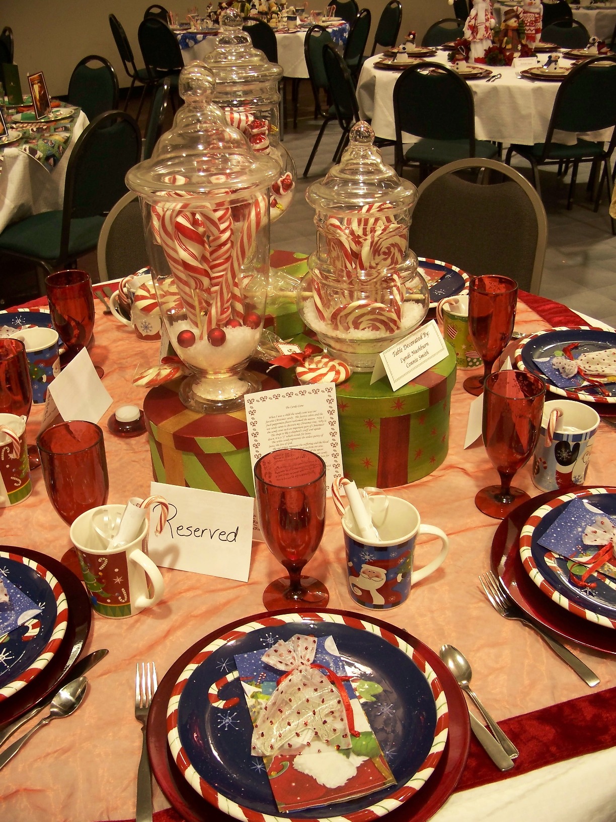 Creatice Christmas Party Decoration Ideas for Large Space