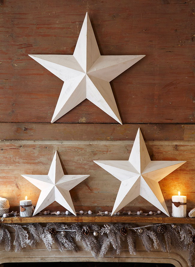 Christmas Barn Star Decoration