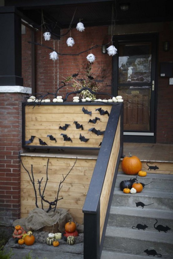 Cool Front Doors Outdoor Halloween Decorations