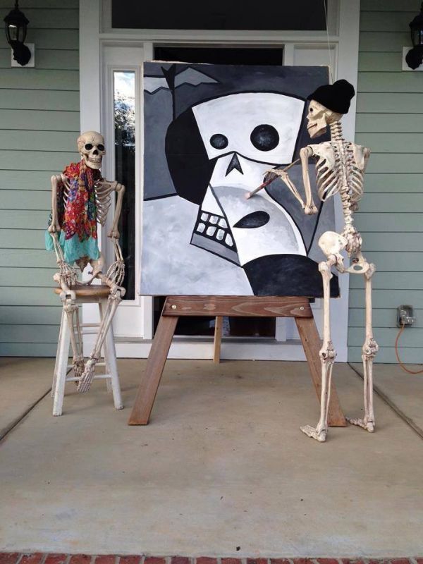 Cool Skeletons Outdoor Halloween Decorations