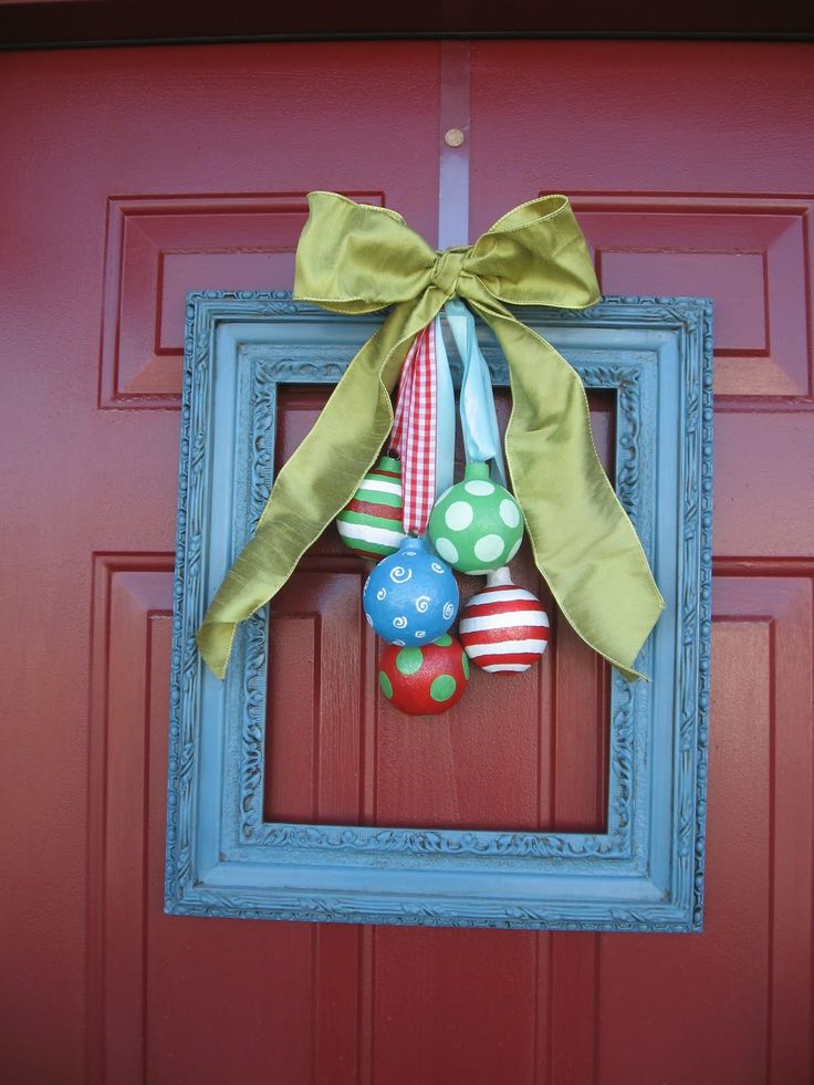 Front Door Christmas Wreath Ideas
