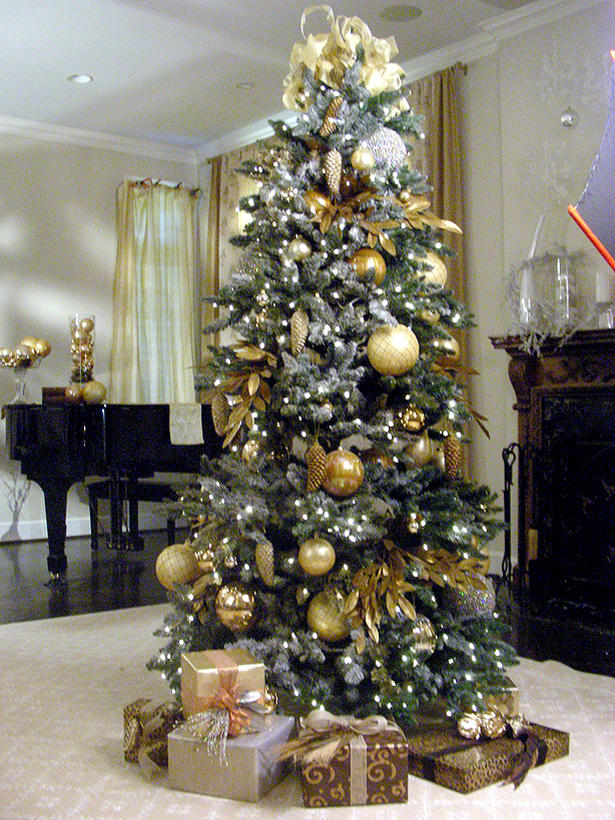 Gold Christmas Tree Decorating Ideas