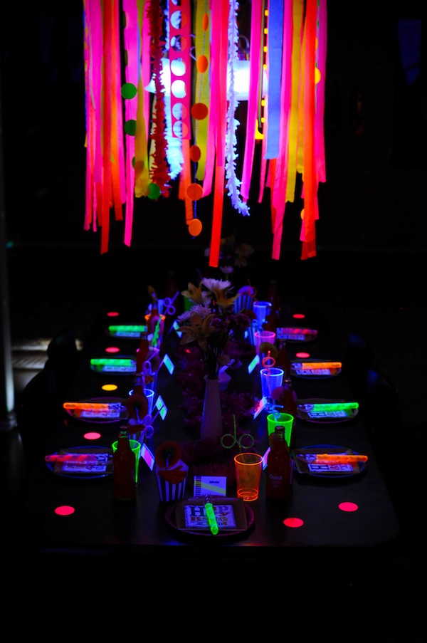 Neon Glow in Dark Party Ideas