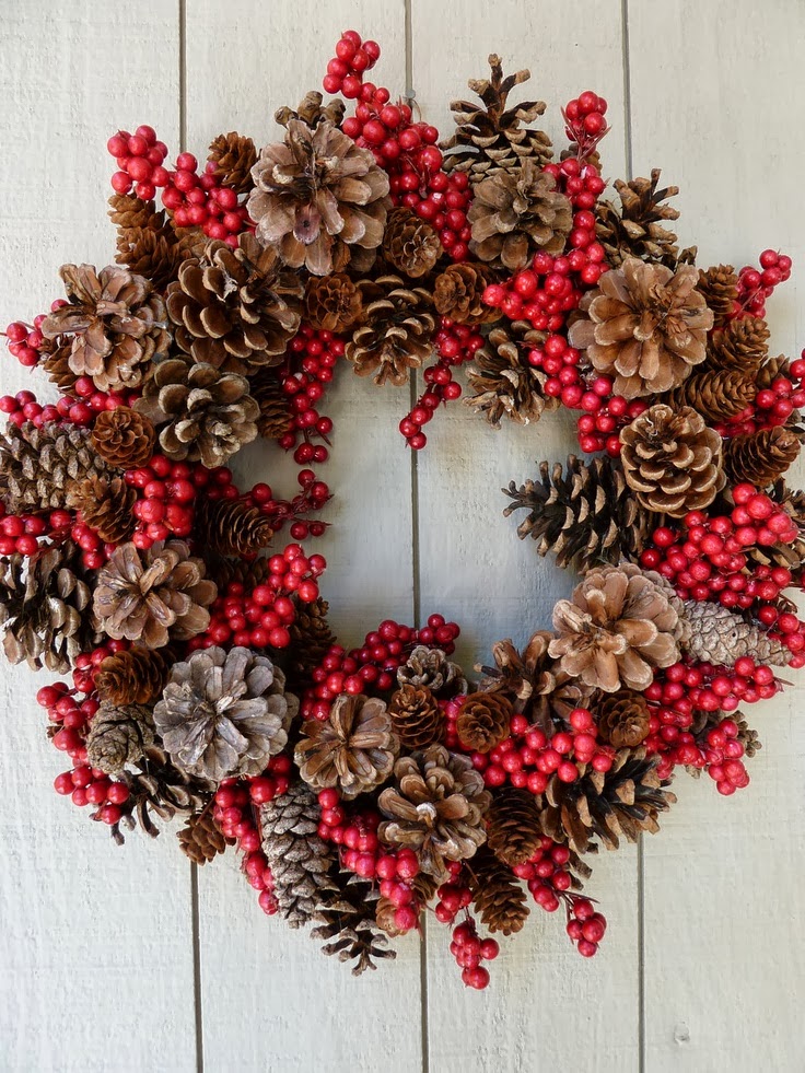Pine Cone Christmas Wreath Decorations