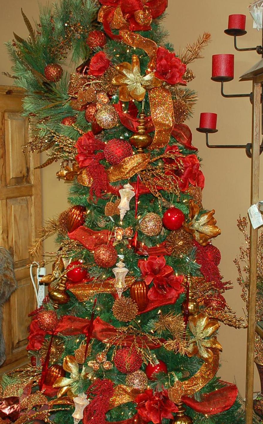 Red and Gold Christmas Tree