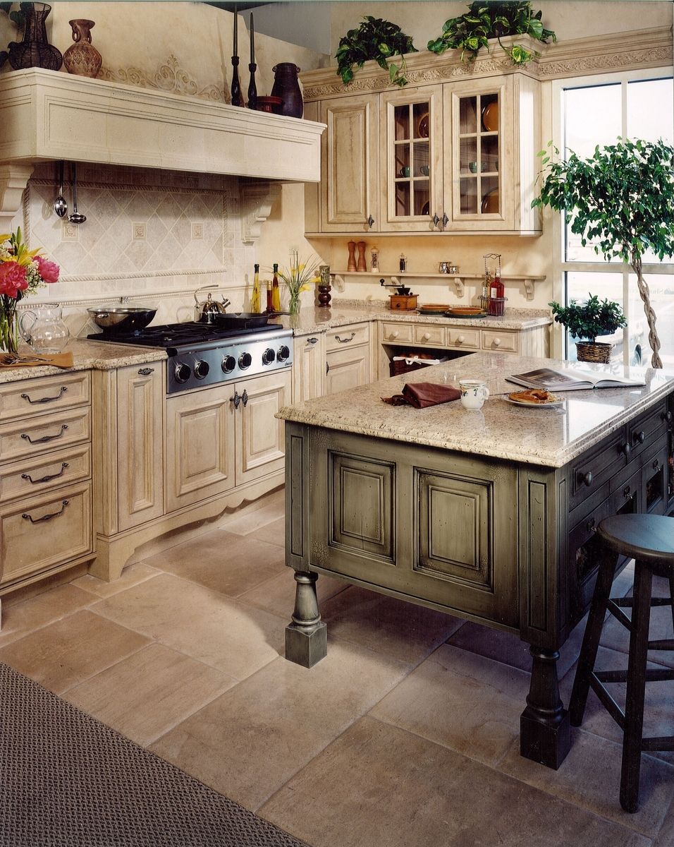 Tuscan Style Kitchen Cabinets