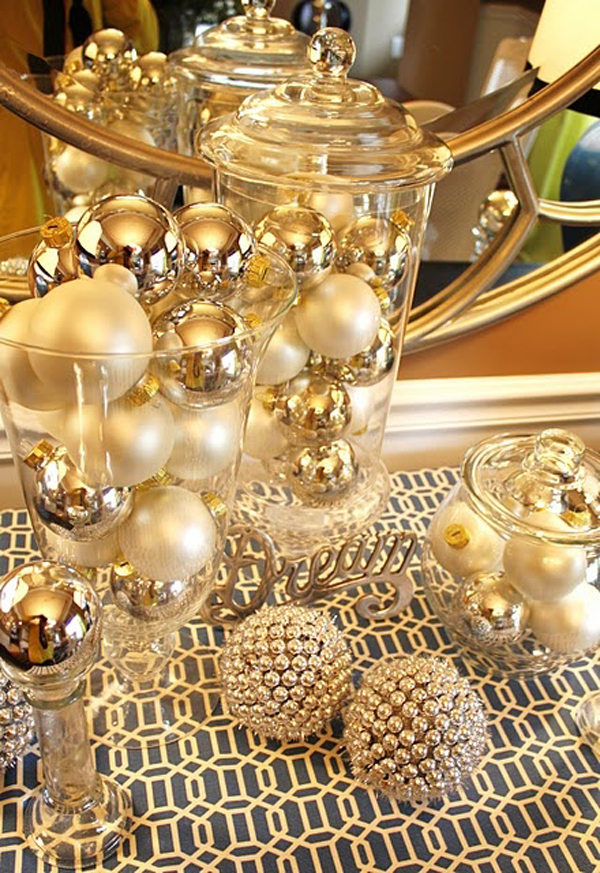 White and Gold Christmas Decorations