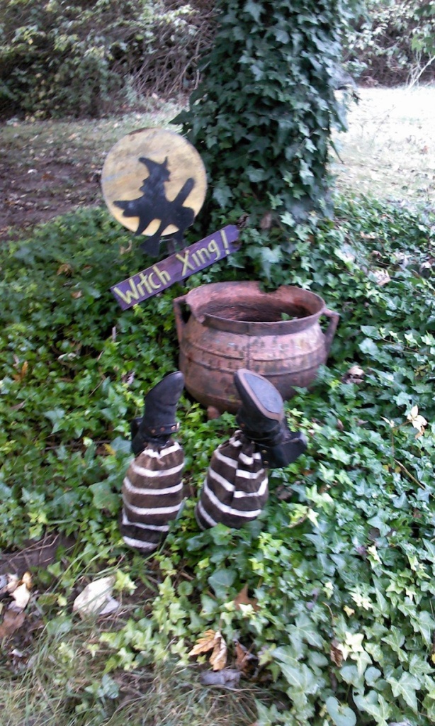 Witch Outdoor Halloween Decorations