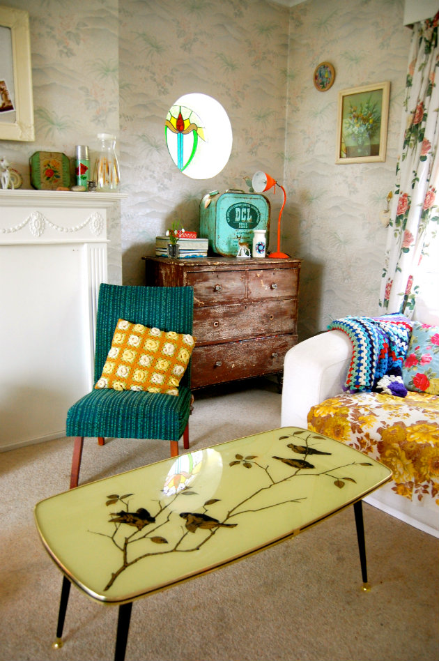 chic-vintage-living-room