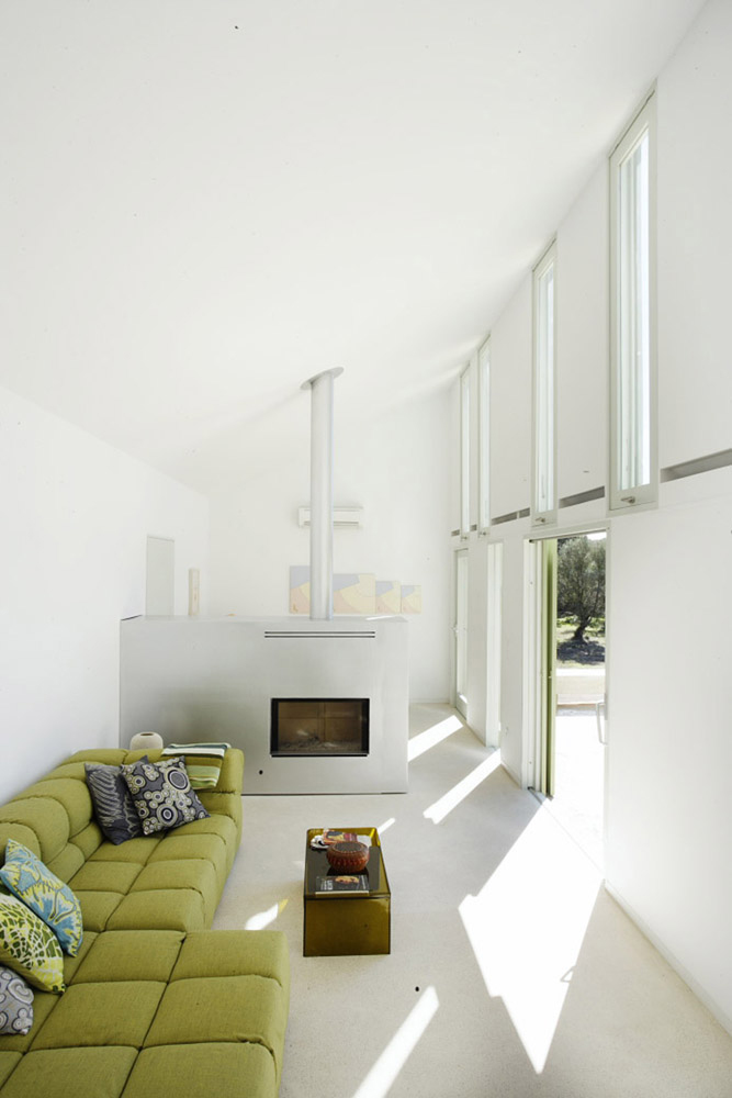 cottage-farmhouse-living-room-design