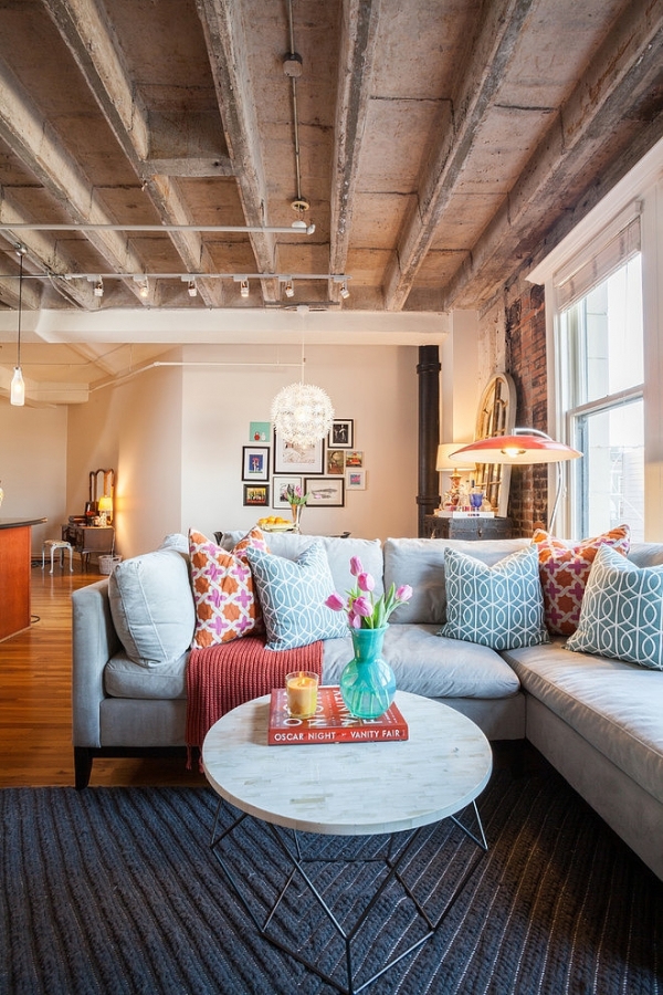 downtown-loft-with-exposed-brick-living-room