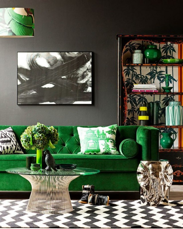 emerald-green-living-room-design-view