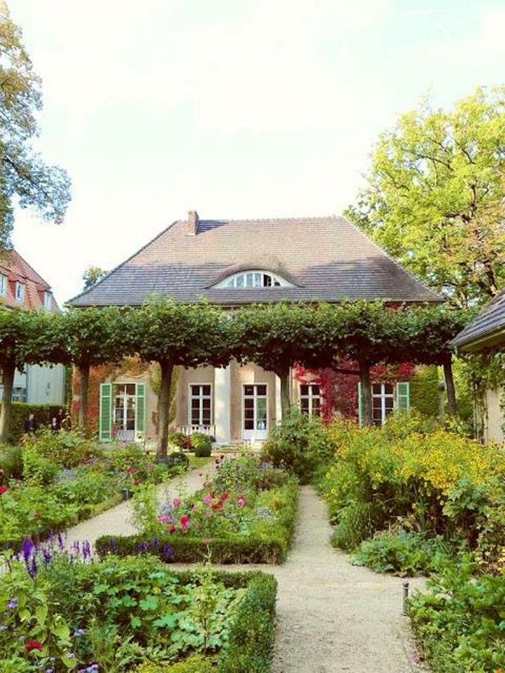 french-country-garden-design