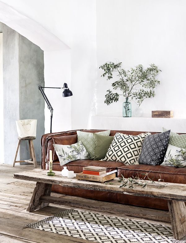 leather-brown-sofas-living-room-design