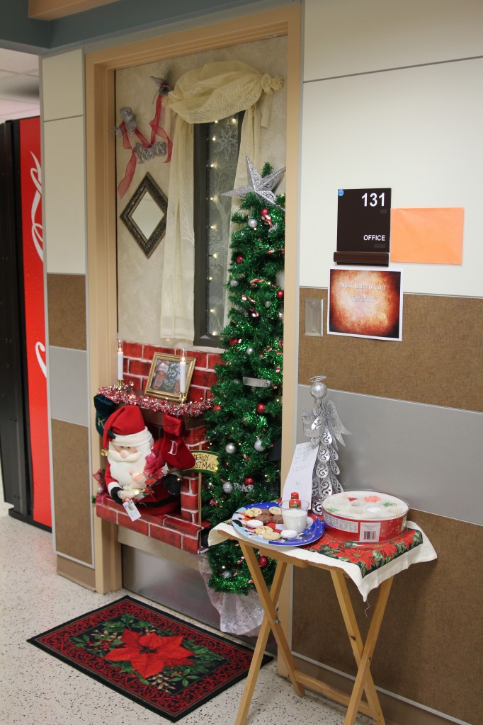 Office Christmas Door Decorating Contest Ideas