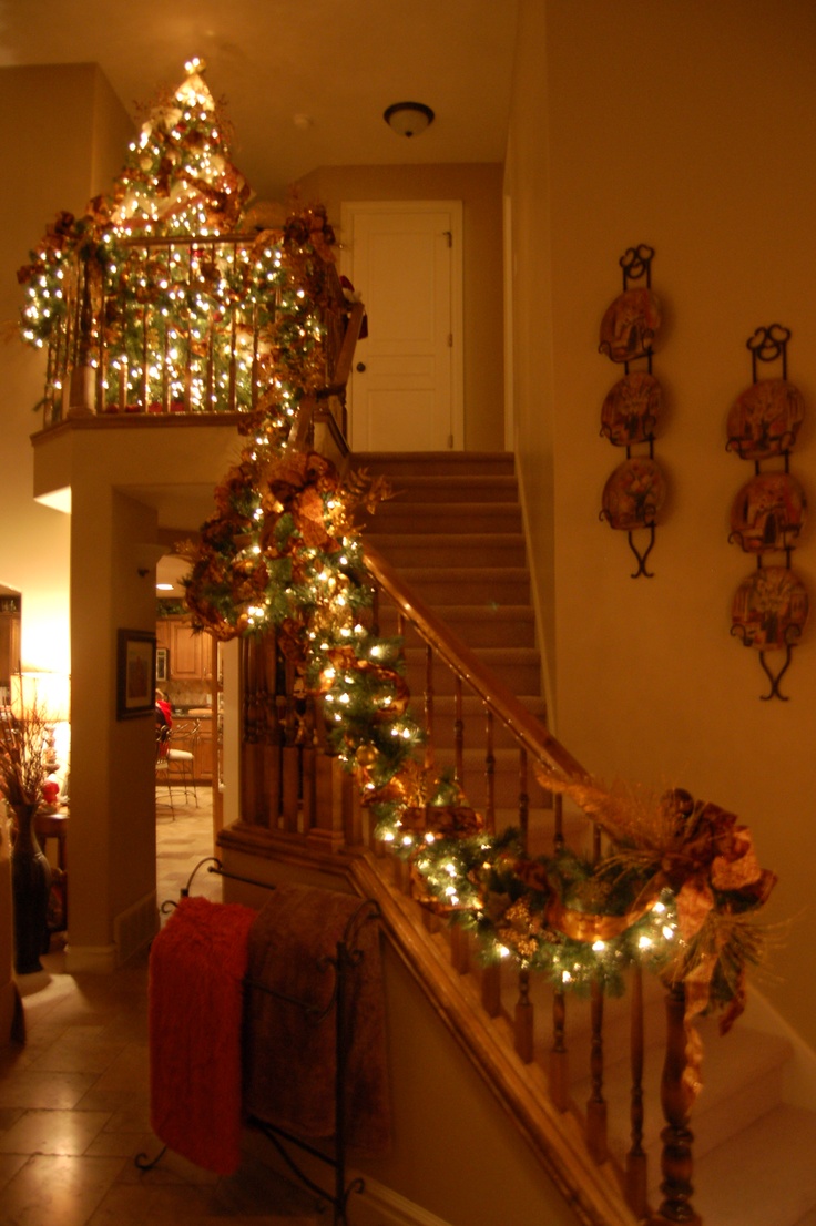 Pinterest Christmas Staircase Decorations