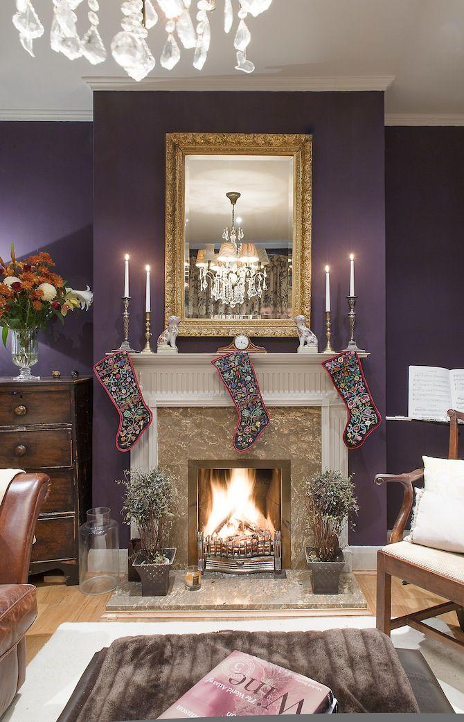 purple-christmas-living-room