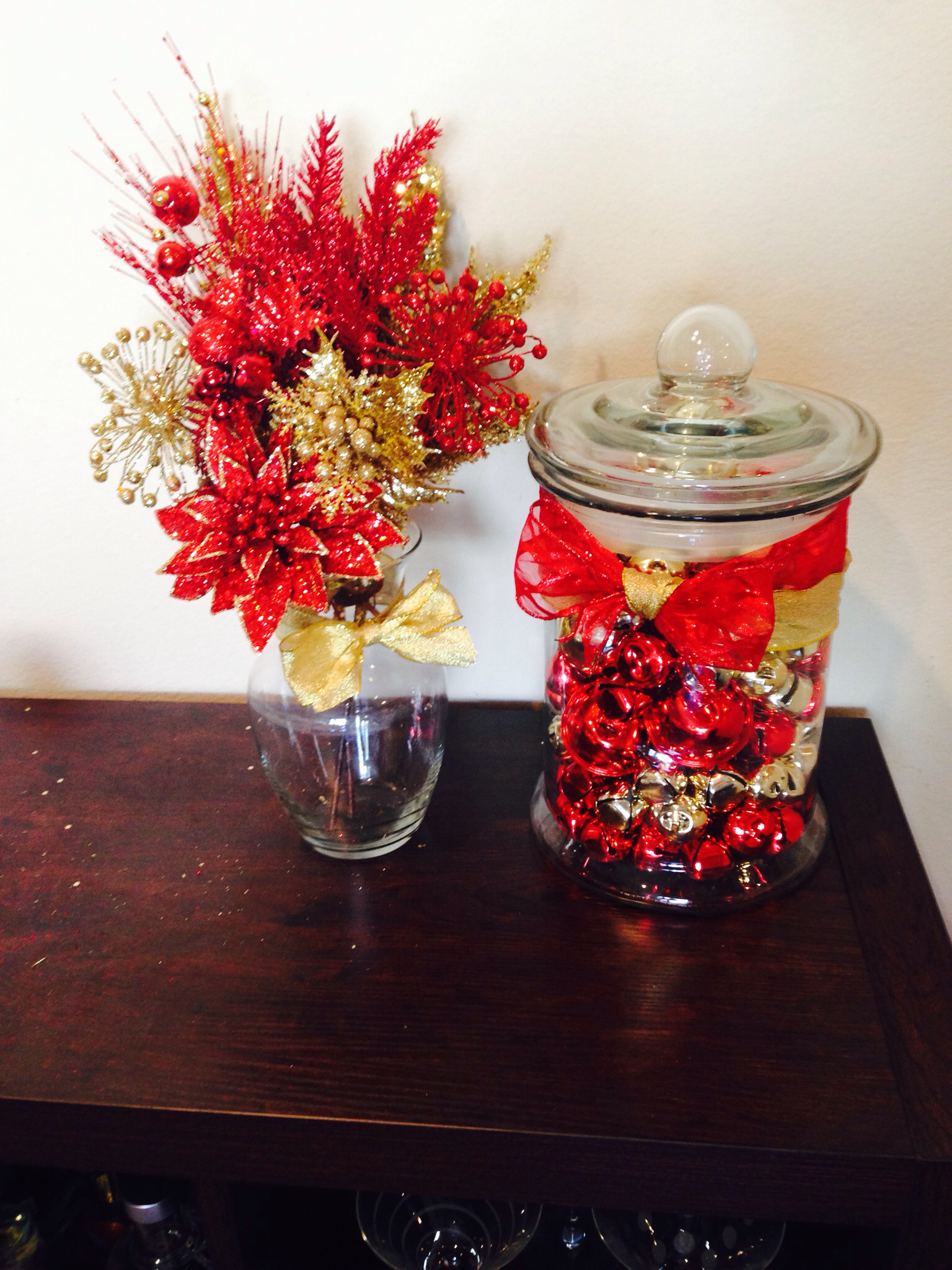 Red and Gold Christmas Decorations Ideas