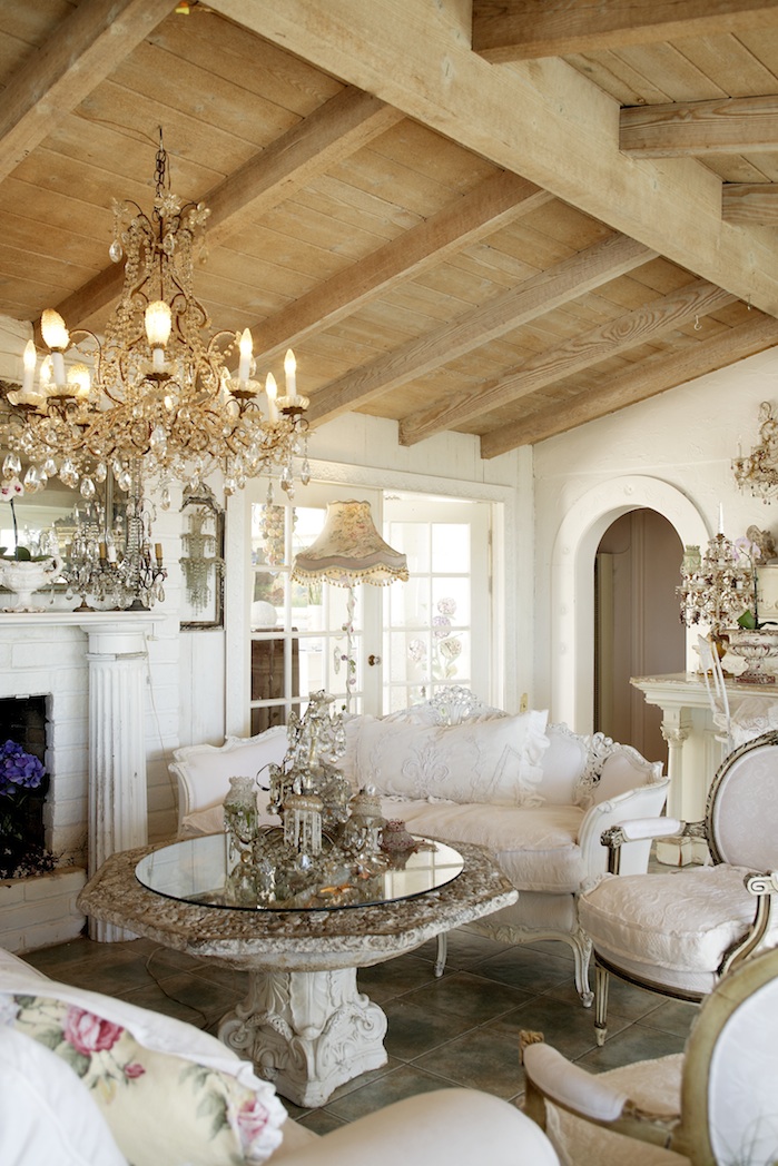 romantic-french-country-living-room