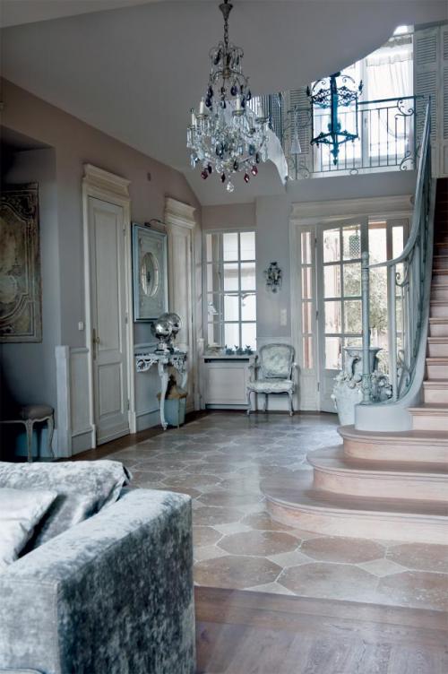 traditional-elegant-interior-design