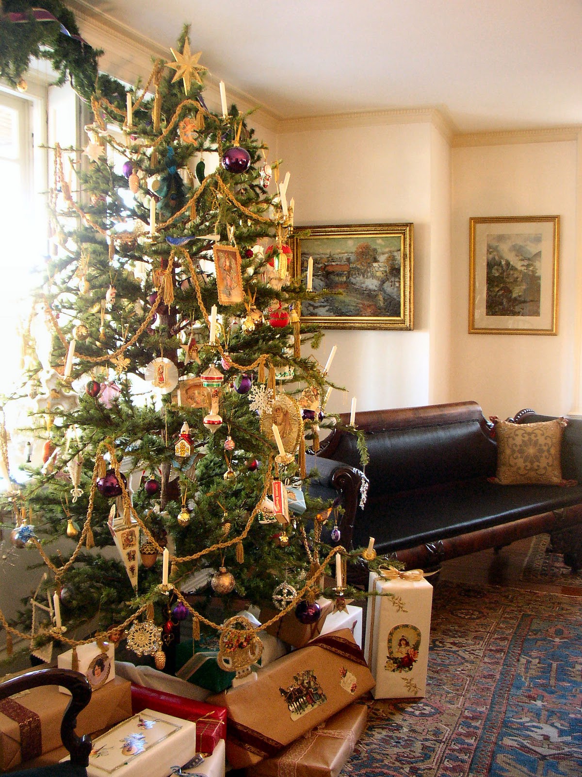 Victorian Christmas Tree Decorations