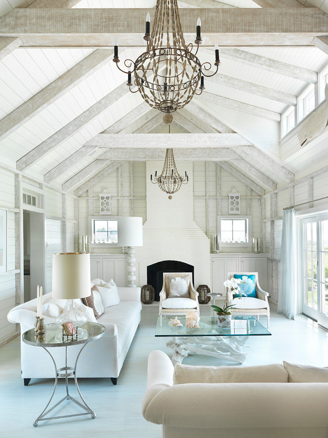 white-beach-cottage-interior-design