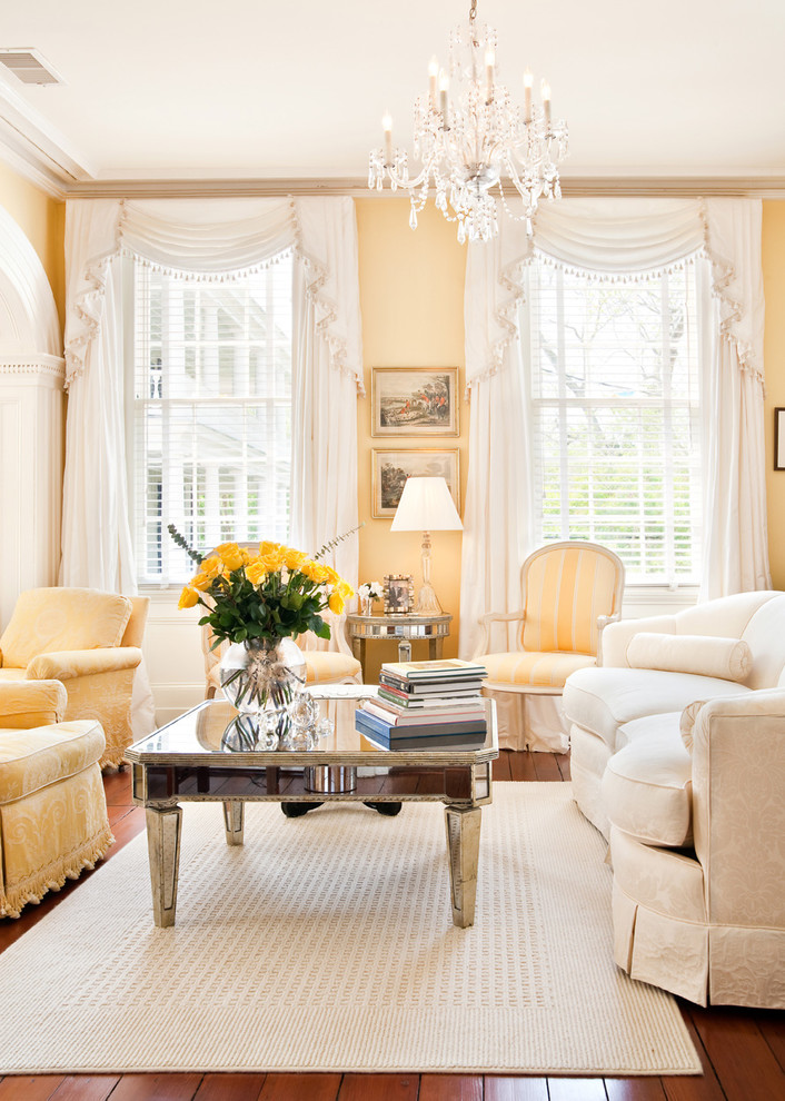 yellow-living-room-decor