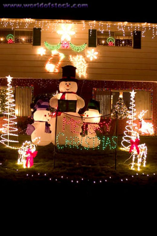 outdoor-christmas-lights-decoration