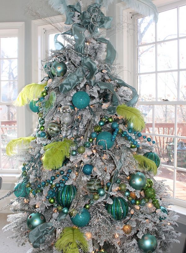 2015-blue-christmas-tree-decorations