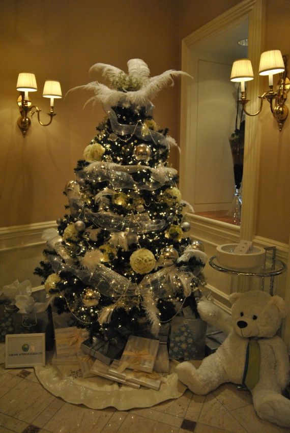 2015-christmas-tree-decorating-idea