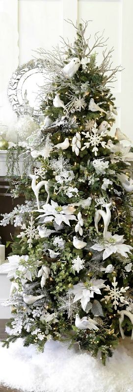 all-white-christmas-tree-decorations