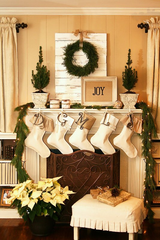 awesome-christmas-fireplace-decorations-ideas