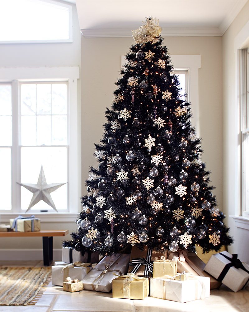 black-christmas-tree