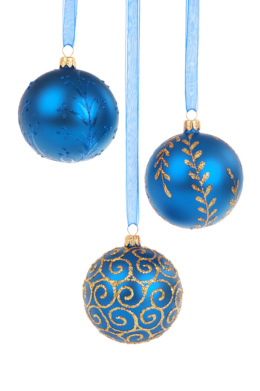 blue-christmas-baubles