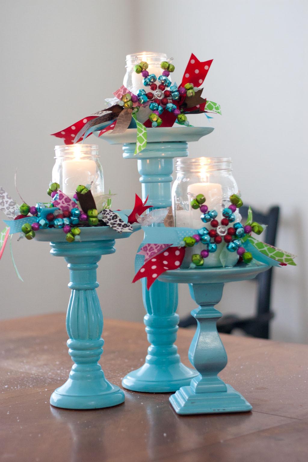 blue-mason-jar-candle-decorations