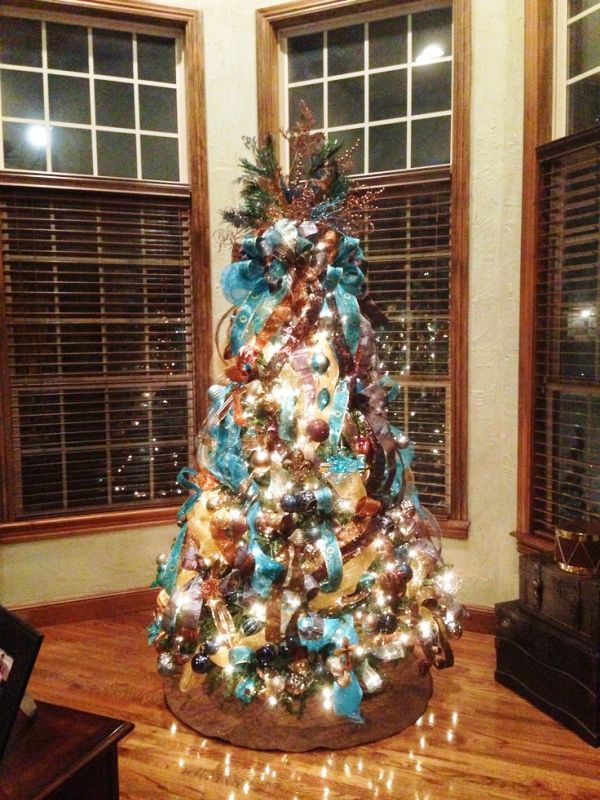 brown-and-turquoise-christmas-tree-designs