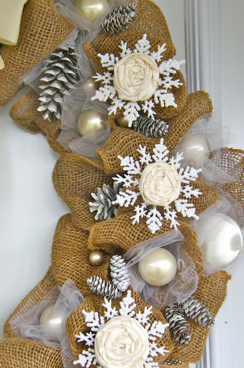 burlap-christmas-wreath-design