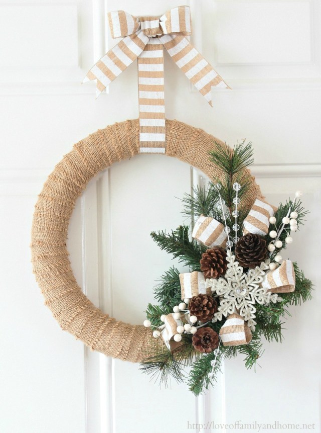 burlap-christmas-wreath