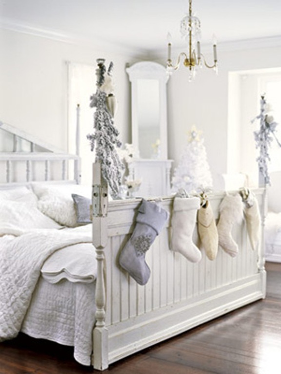 christmas-bedroom-decorating-idea