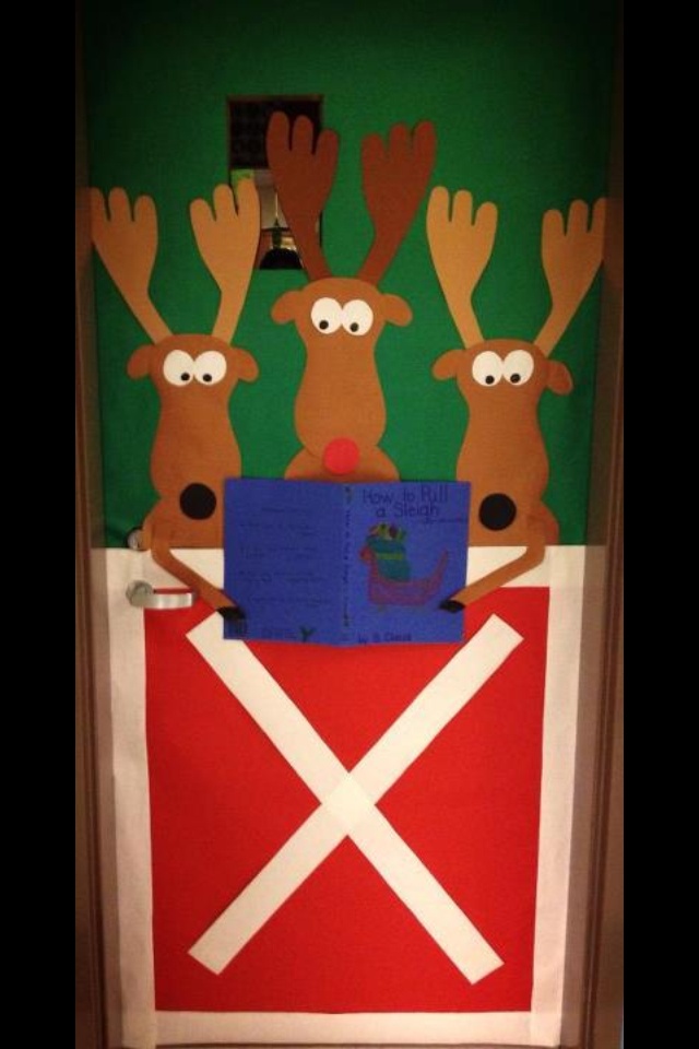 christmas-classroom-door