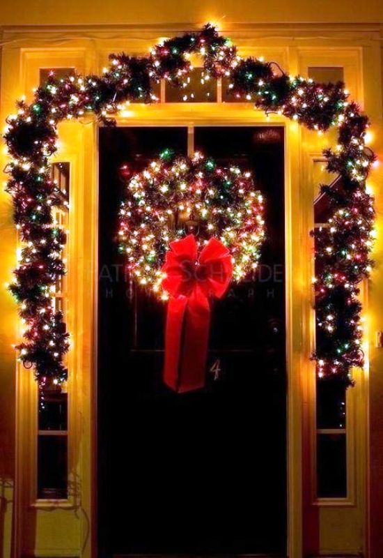 christmas-door-lights-fine-design