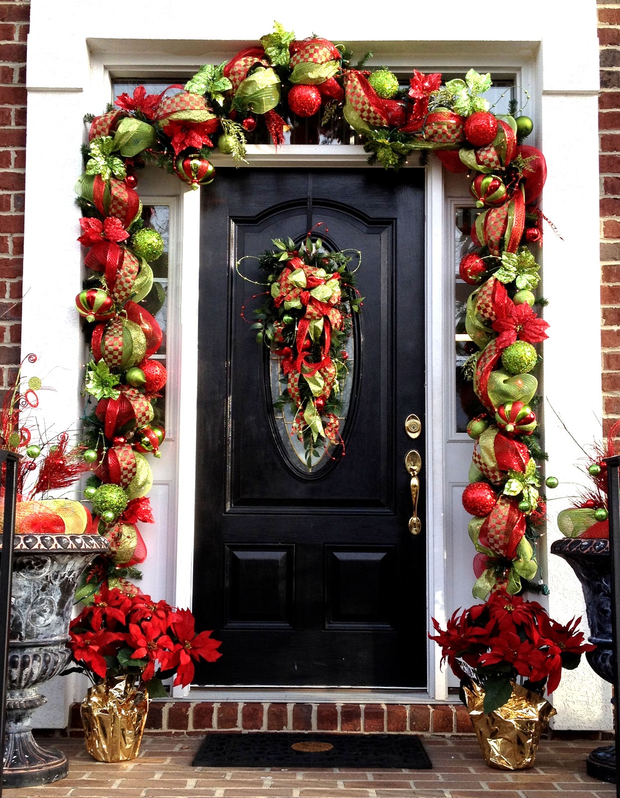 32 Christmas Wreath Ideas  How to Make a Christmas Wreath  Decoration