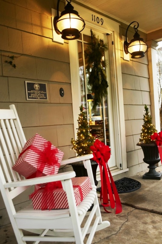 christmas-porch-decorating-ideas