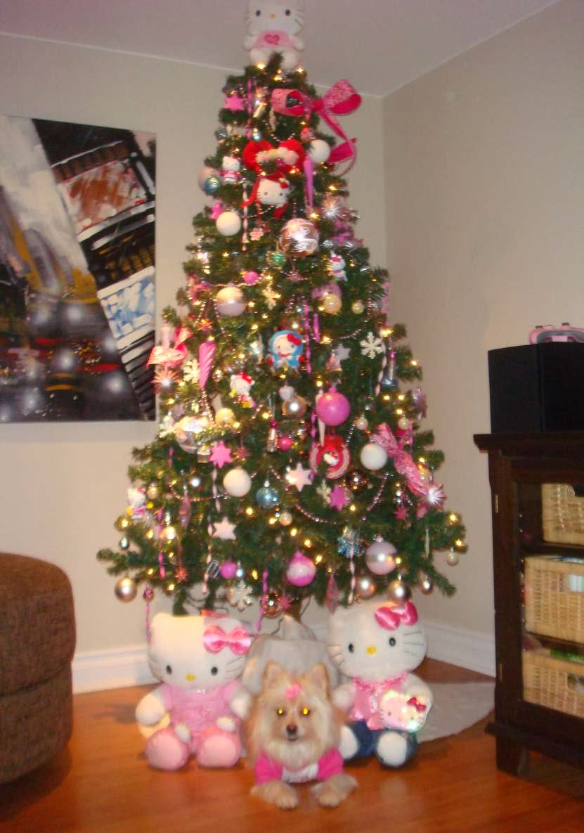 christmas-tree-decorating-with-funny